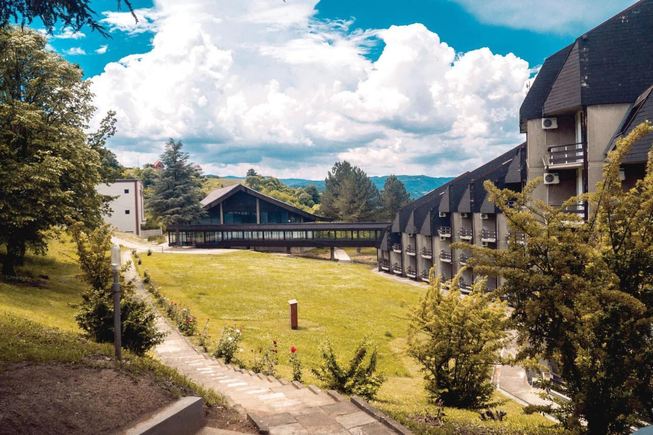 Hotel Lepenski Vir Donji Milanovac Esterno foto