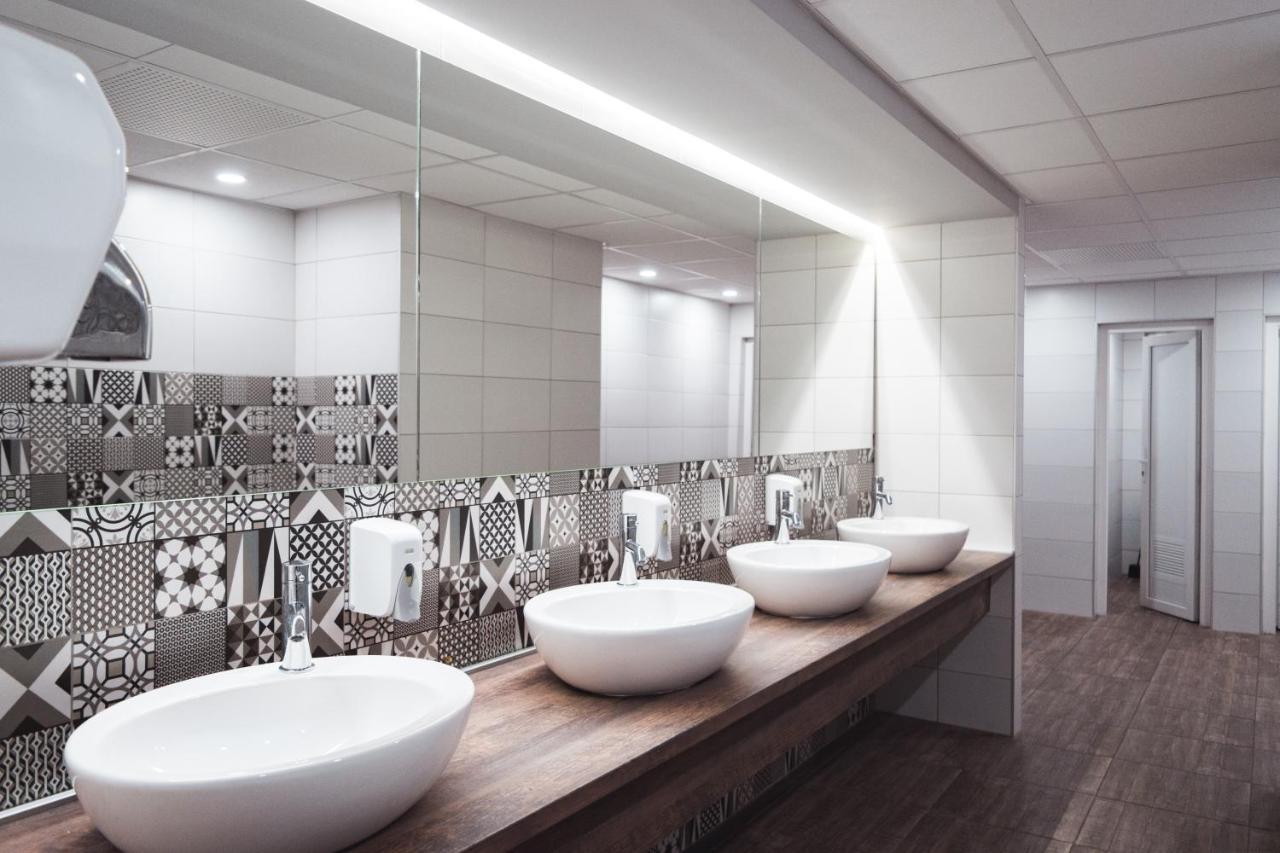 Hotel Lepenski Vir Donji Milanovac Esterno foto