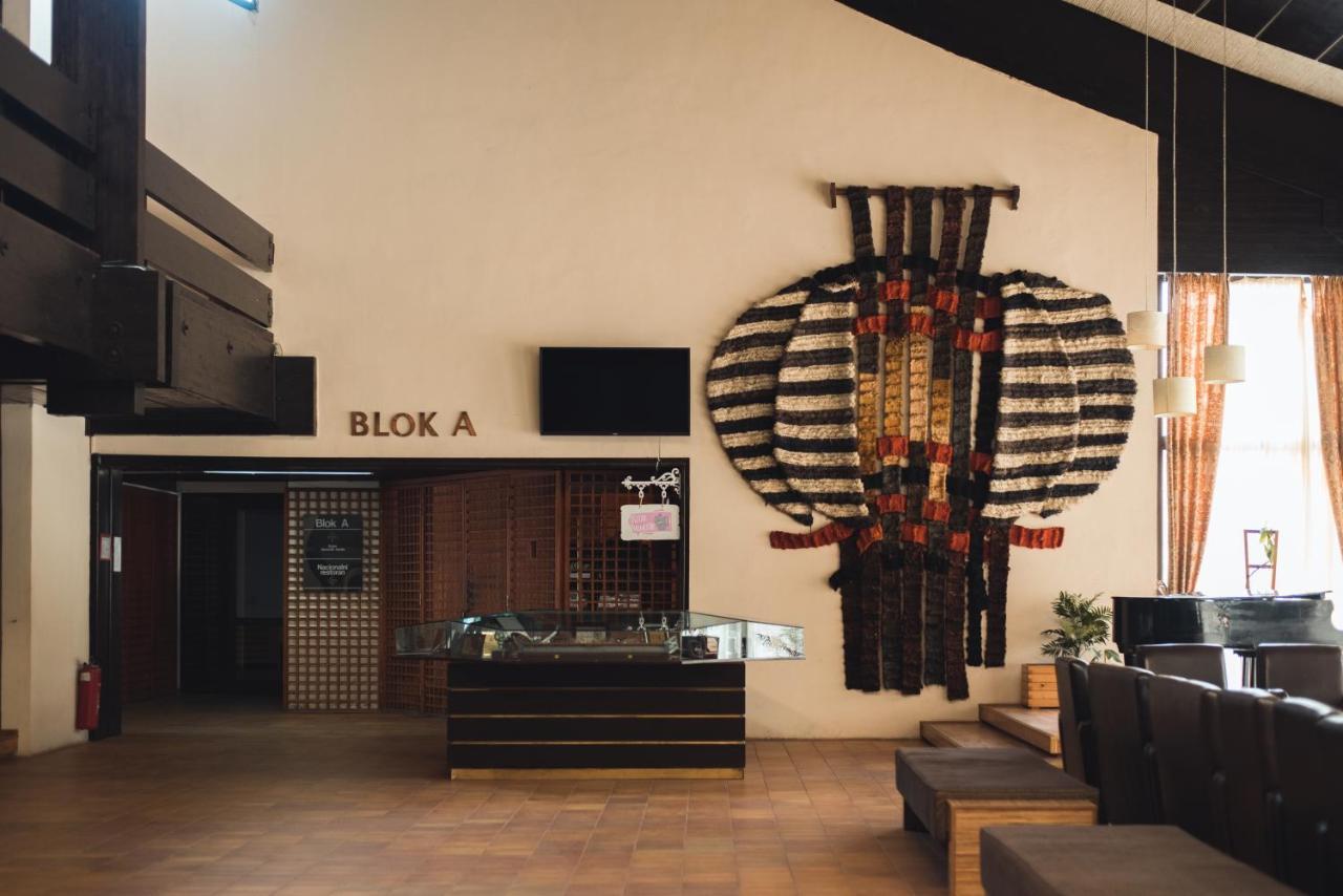 Hotel Lepenski Vir Donji Milanovac Esterno foto