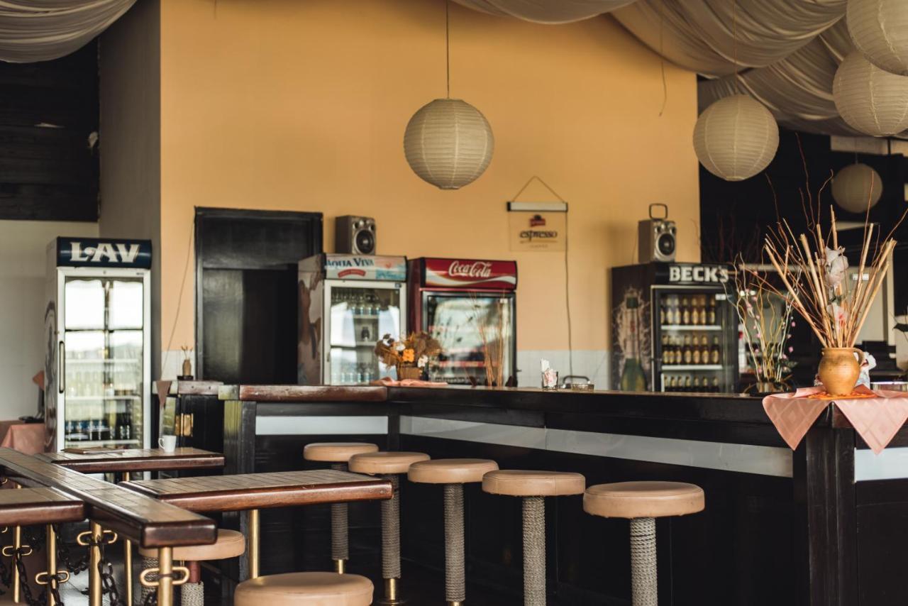 Hotel Lepenski Vir Donji Milanovac Esterno foto
