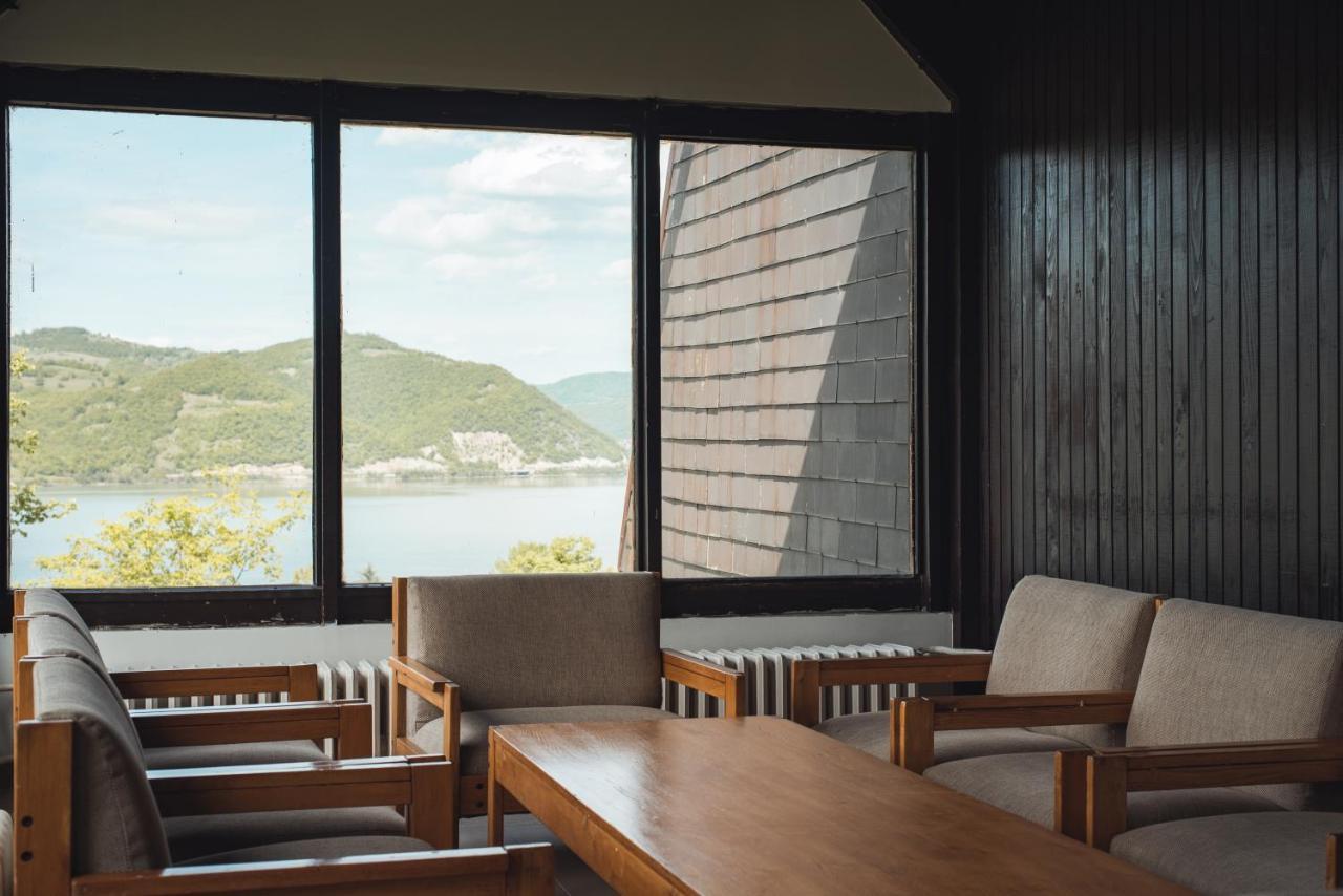 Hotel Lepenski Vir Donji Milanovac Esterno foto
